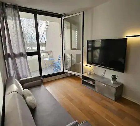 Ruby - 20 Min To Paris Homestay Creteil