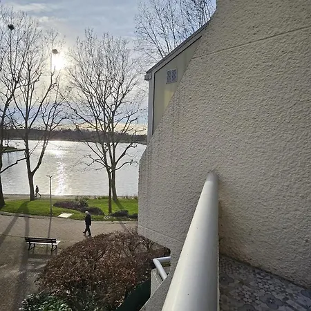 Ruby - 20 Min To Paris Guest house